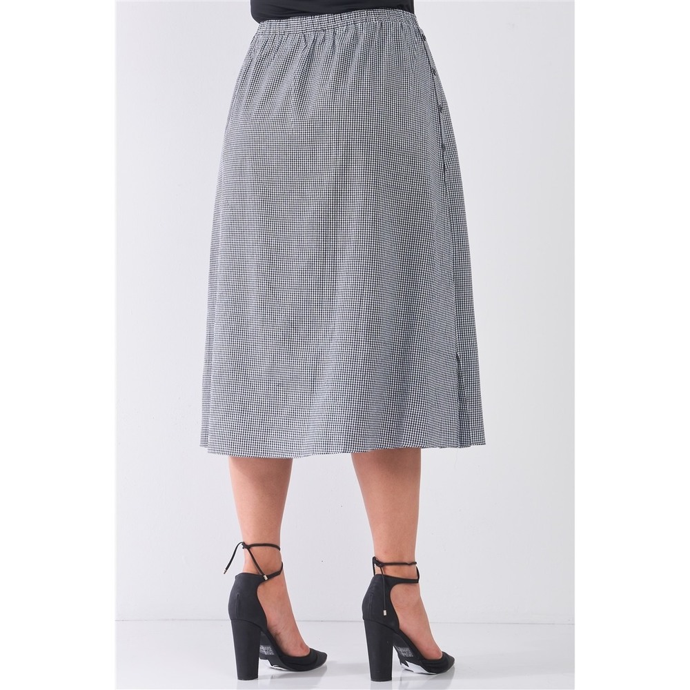 Plus Size Black Gingham Print Side Button Midi Skirt - Picture 4 of 7